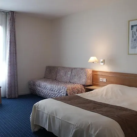 Hotel New Christina 3*